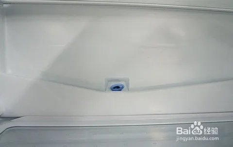 冰箱漏水是怎么回事