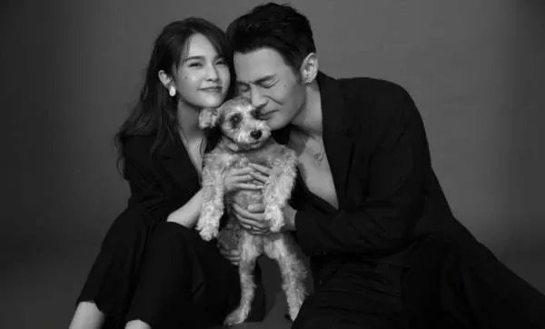 杨丞琳李荣浩分开300天了，他们合体撒过的狗粮有哪些？