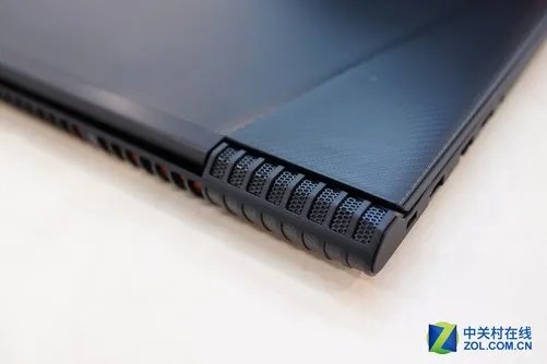 游戏本称王 联想拯救者R720系列评测