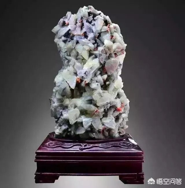 为什么有些中国人钟爱玉石，而有些印度人钟爱宝石？是因为民族性格不同吗？