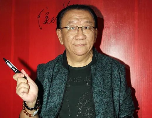 侯耀华发声明澄清捐款30元传闻，你怎么看待这次老艺术家口碑崩塌的事件？