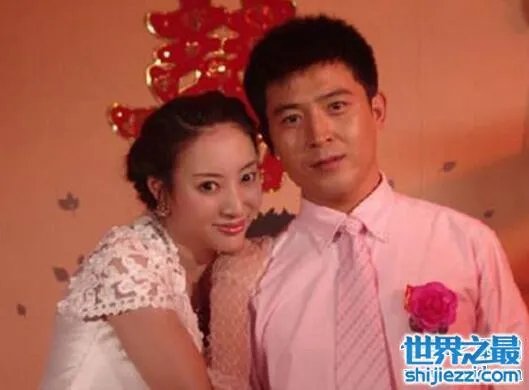 孙涛老婆李莉个人资料，为了家庭退居幕后支持 