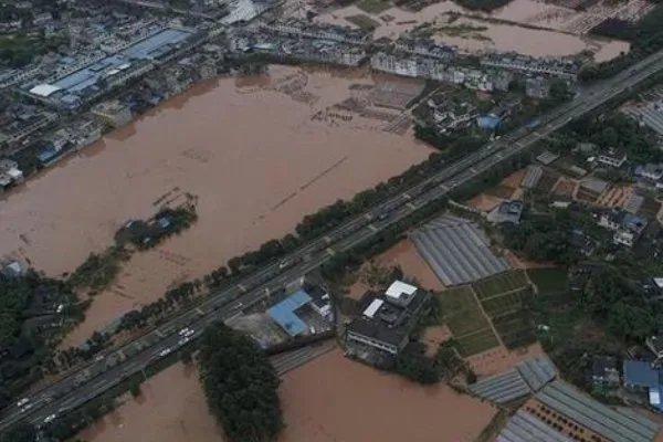 乐山大佛脚趾又露出来了，上次是什么时候露出的？