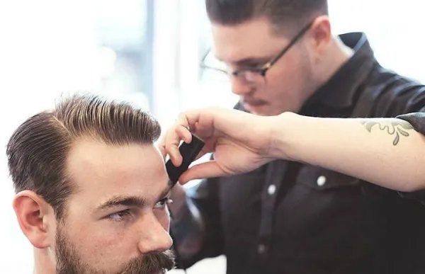 发型师美发群要哪里找