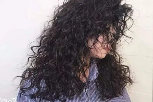 2018秋冬发型流行趋势 2018秋冬流行发型图片