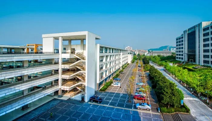 2022年重庆高考分数线公布