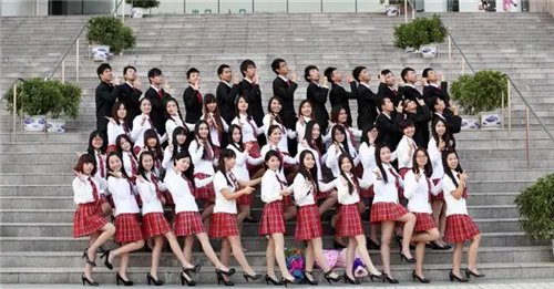 拍摄集体照怎么站位 教你几招拍集体照的技巧