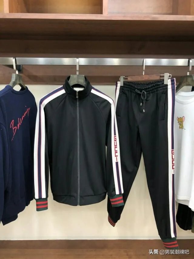 运动套装有好看的吗？