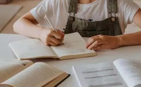 为自己竖起大拇指作文