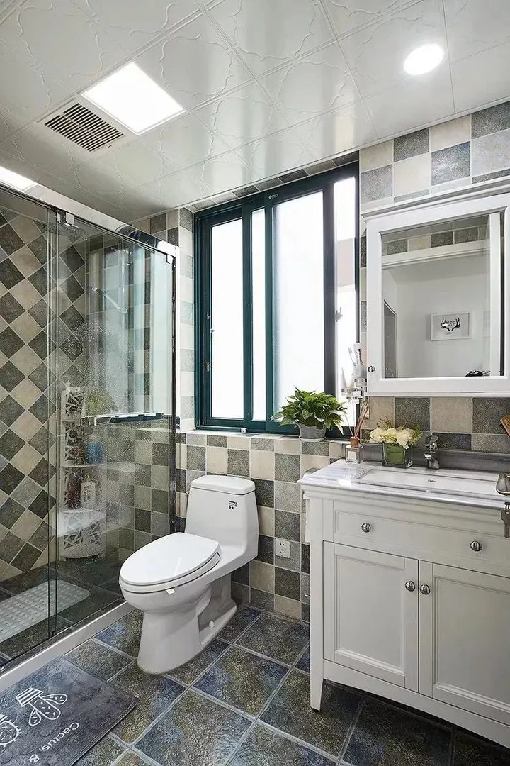 3种卫生间玻璃隔断，看看你家适合哪个！