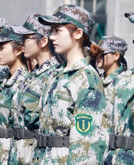 西安迪丽热巴真实姓名叫什么？