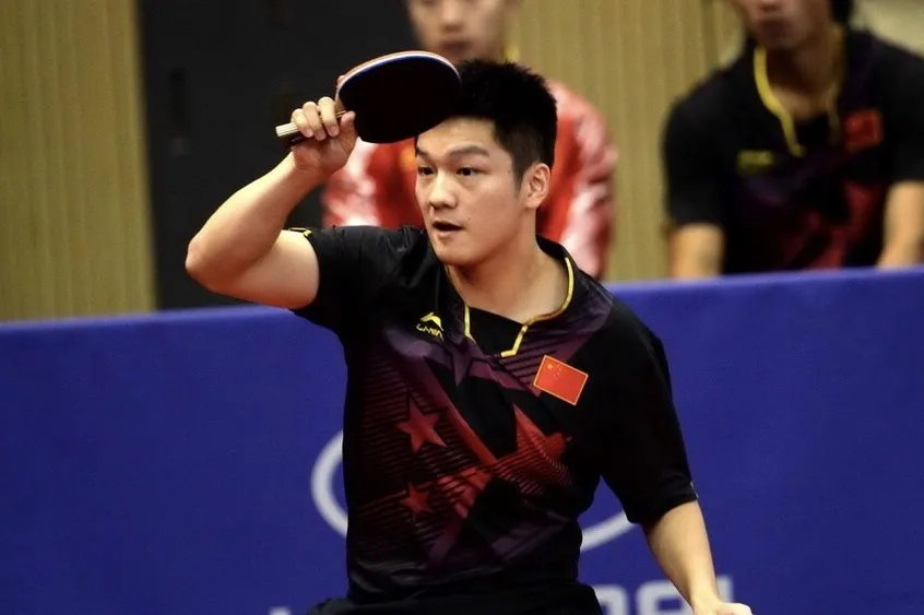 樊振东击败马龙夺得世界杯四冠王，他现在可不可以说是国乒一哥？