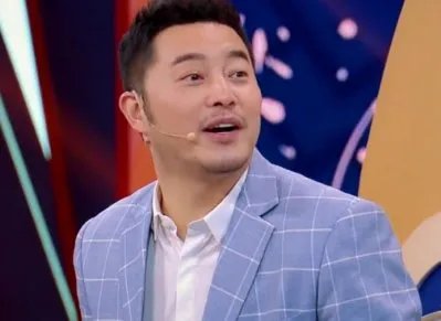 沙溢晒军艺毕业时的毕业照，为何引来沈腾、杨洋前来围观？