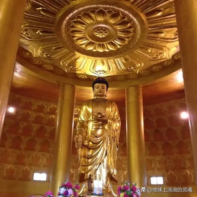 你去过的第一个A级景区是哪里？给你留下了什么深刻印象？