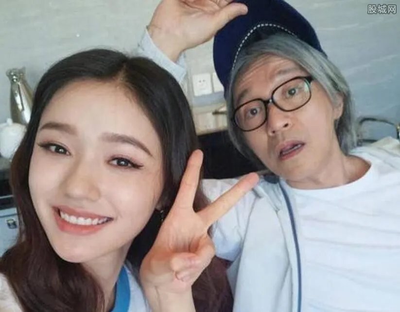 周星驰去世了吗 周星驰死亡消息是怎么回事