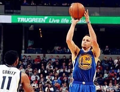 有库里的勇士队和没库里的勇士队有什么不同？