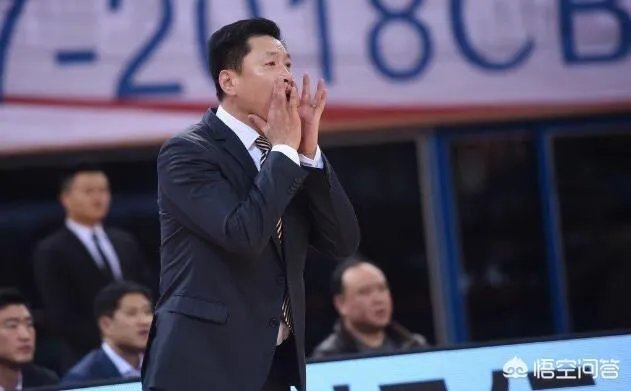 李春江表示，我跟队员说不要有伤人动作。你怎么看？