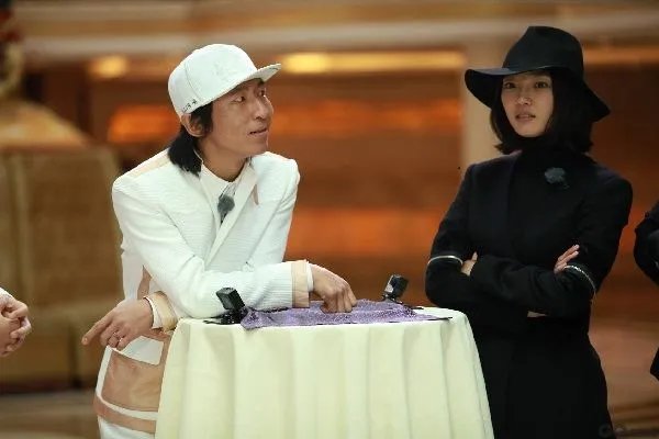 陈羽凡参加跑男时，就已经和白百何感情生变，为何还是保持了两年才宣布离婚？