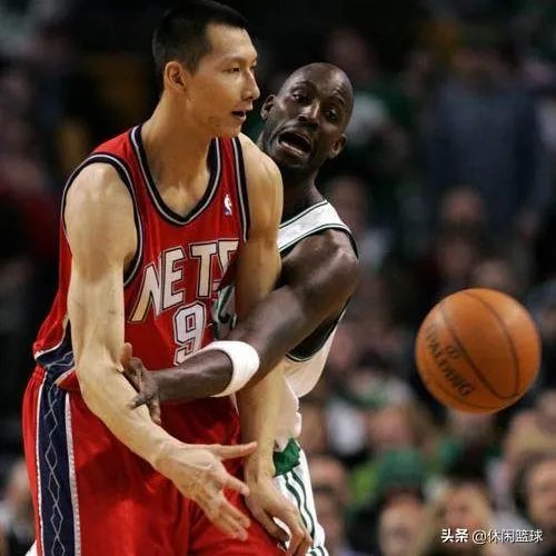 当时易建联用粤语怒喷加内特，为何赛后狼王还对他加以称赞？