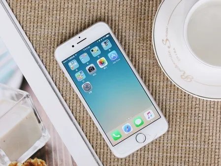 苹果7分期0首付4599送上网卡 蓝牙耳机