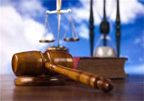 打官司一定要请律师吗？我自己怎么向法院提出诉讼，谢谢高手，请详细点。