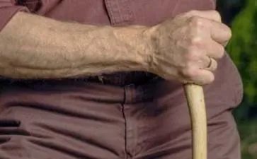 人到中年感到孤独寂寞的说说