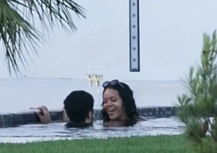 蕾哈娜现在男友