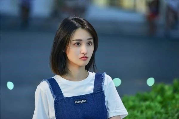 为什么赵宝刚电视剧中人物都那么能说？