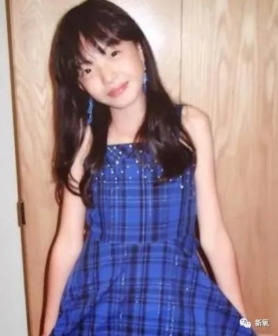 王中磊闺女晒长腿照，娱乐圈大佬们的千金都长什么样？