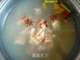 土豆炖鸡块