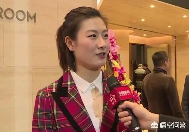 丁宁和刘诗雯都是国乒主力和颜值担当,作为球迷你更喜欢谁呢?