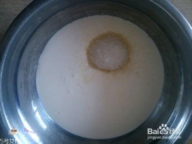 淡奶油怎么打发 打发淡奶油的技巧