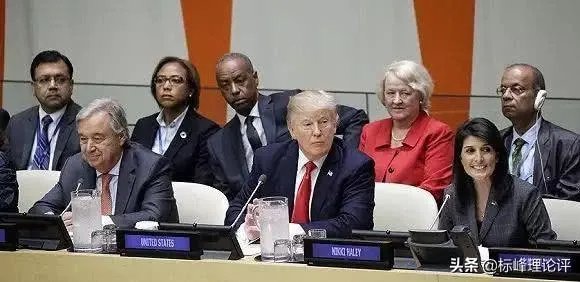 你觉得特朗普会让美国退出联合国吗?为什么？