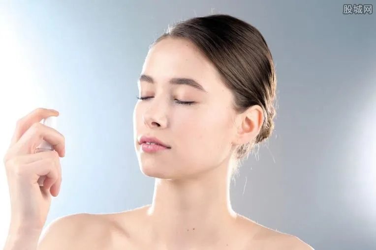 雅漾喷雾的功效好吗 雅漾喷雾正确用法是怎样的