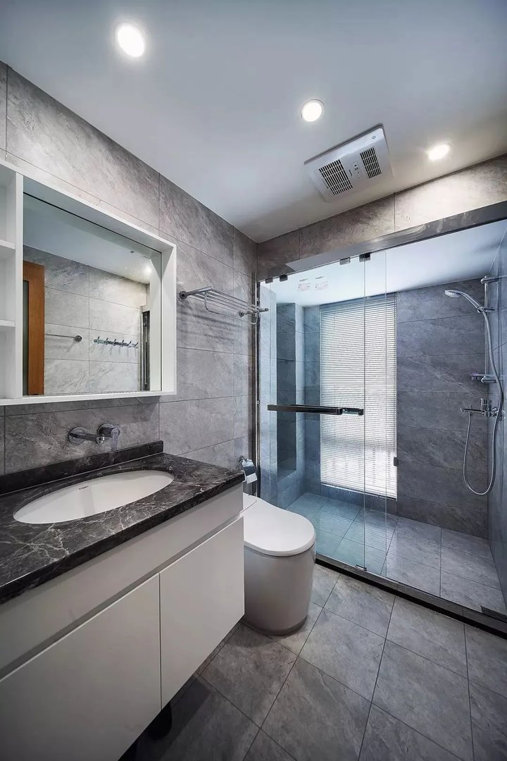 3种卫生间玻璃隔断，看看你家适合哪个！