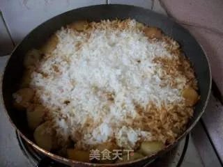 土豆焖饭