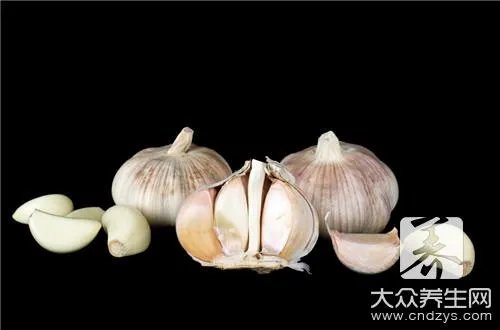 黑大蒜的功效与作用是什么？