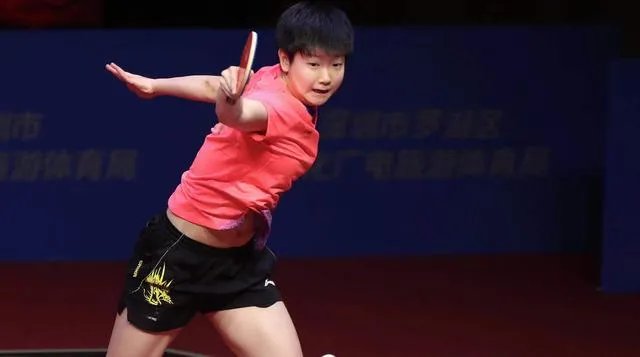 刘诗雯有世乒赛和世界杯冠军，为何世界排名不如陈梦孙颖莎？