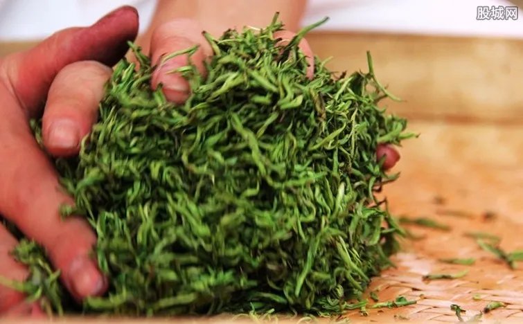 龙井茶哪个品牌好 龙井茶的作用和功效有哪些