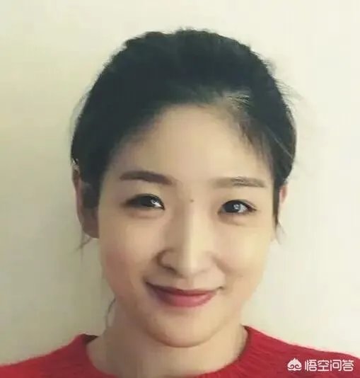 丁宁和刘诗雯都是国乒主力和颜值担当,作为球迷你更喜欢谁呢?