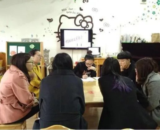 家委会的职责和作用是？