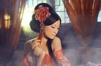 都说“红颜祸水”，可褒姒一笑，真的能让一个国家灭亡吗？