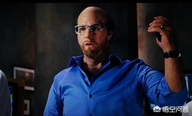 国内外有哪些明星秃头了依然很帅的？