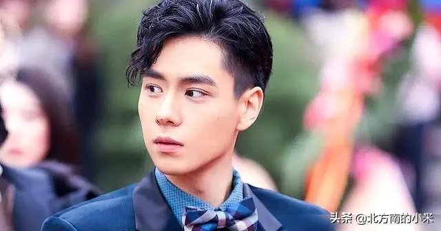 怎么评价《民国奇探》中胡一天的演技？