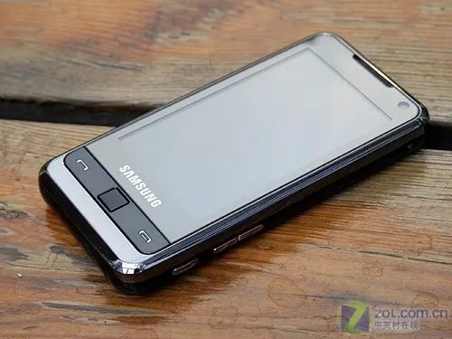 WM全能手机：三星i900