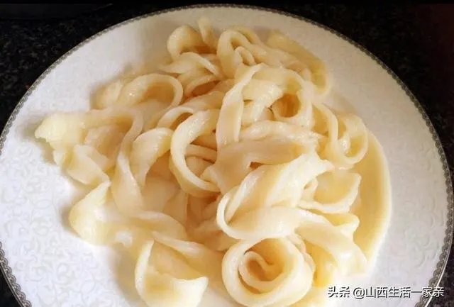 大盘鸡的做法,大盘鸡怎么做好吃,大盘鸡的家常?