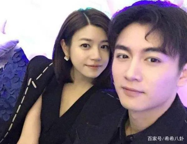 被采访时陈妍希和陈晓满脸不耐烦，他俩到底怎么了？