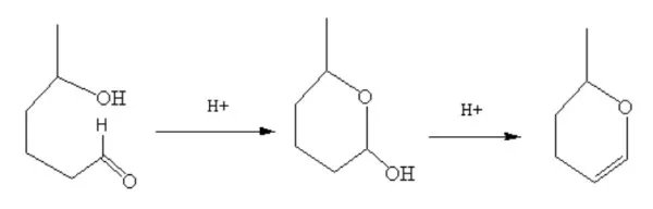 5-羟基己醛在干燥氯化氢存在下发生化学反应,主要产物是？