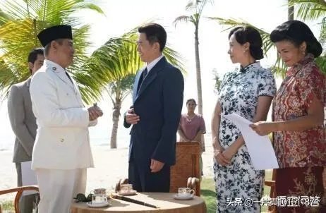 《外交风云》里的翻译演员们会说英语吗?