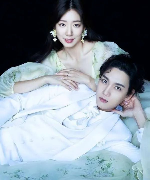 朴信惠公开产后近况，她和崔泰俊是怎么认识在一起的？